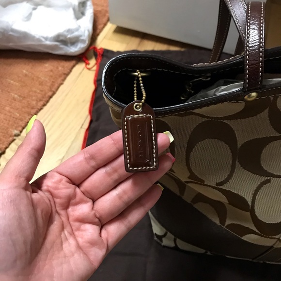 Coach Tote - Picture 5 of 5